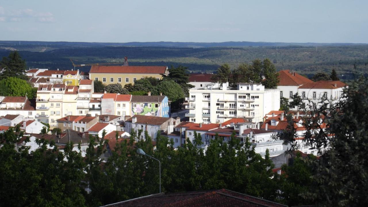 Casa Ocre Alojamento Local Abrantes Eksteriør bilde